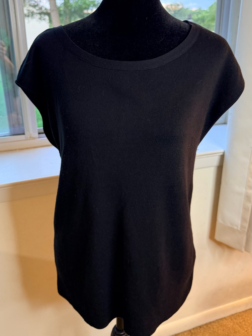 Talbots sleeveless black knit top basic capsule wardrobe preppy classic Large EC